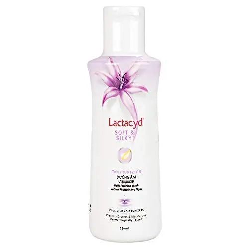 Lactacyd Soft and Silky Moisturizing Daily Feminine Wash 150ml