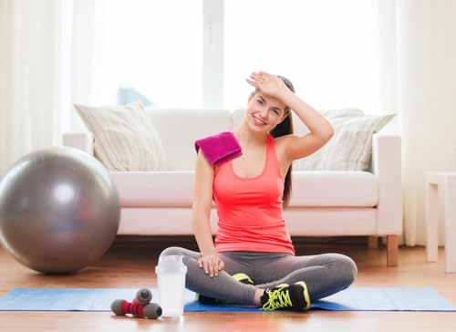 Shaker Bottle 12oz Protein Shaker Plastic Bottle for Pre & Post workout with Twist and Lock Generic