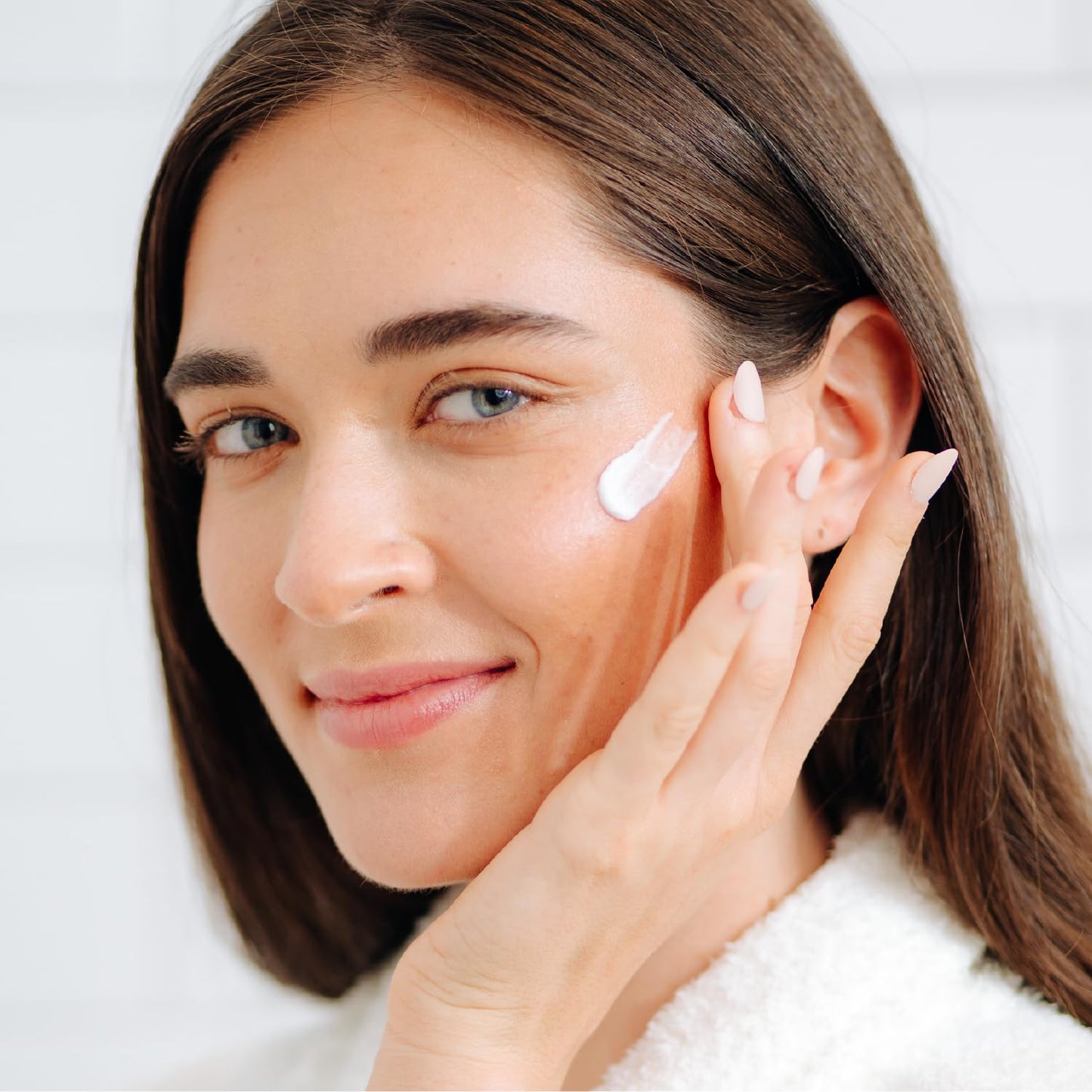 Tree of Life Rejuvenation Pack with Vitamin C Serum + Retinol Serum