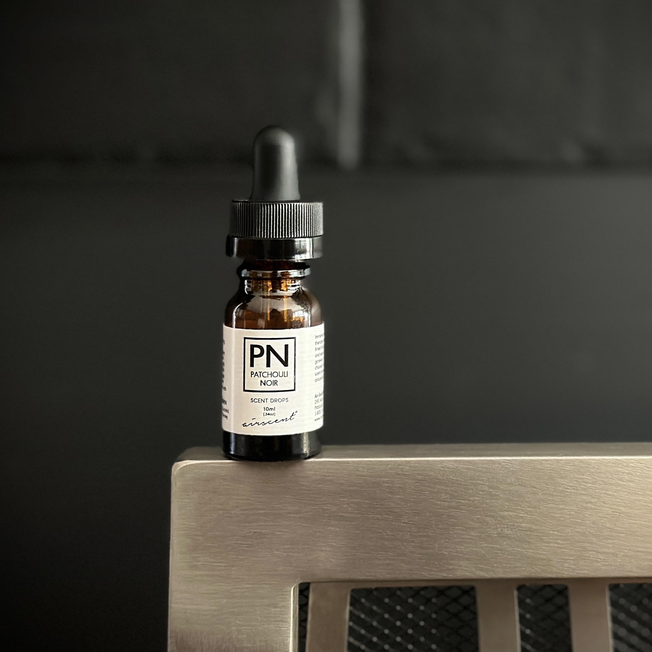 Patchouli Noir Diﬀuser Oil - Air-Scent Aroma and Essential Oil Blend - 10 Milliliter (.34 ﬂ oz) Air-Scent