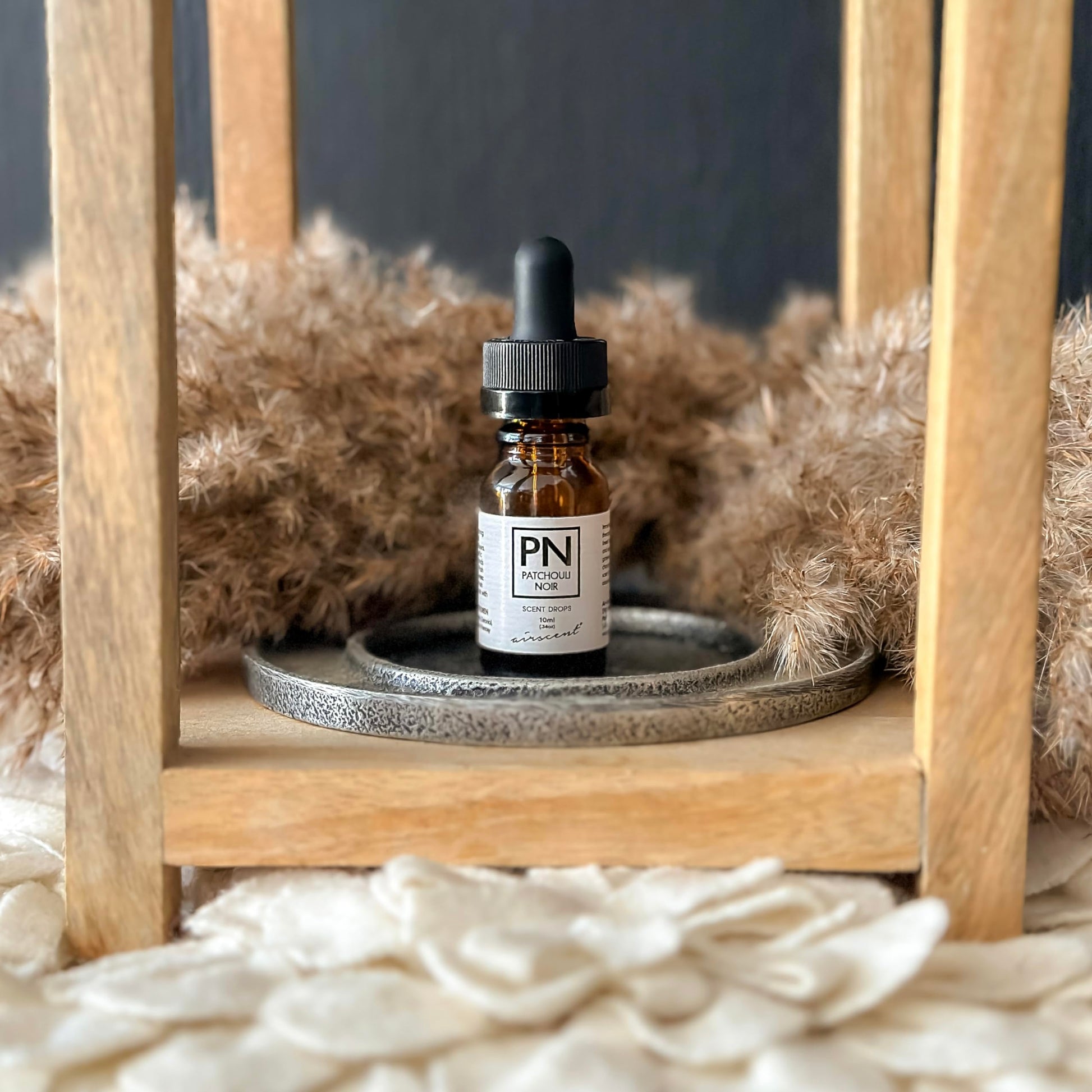Patchouli Noir Diﬀuser Oil - Air-Scent Aroma and Essential Oil Blend - 10 Milliliter (.34 ﬂ oz) Air-Scent