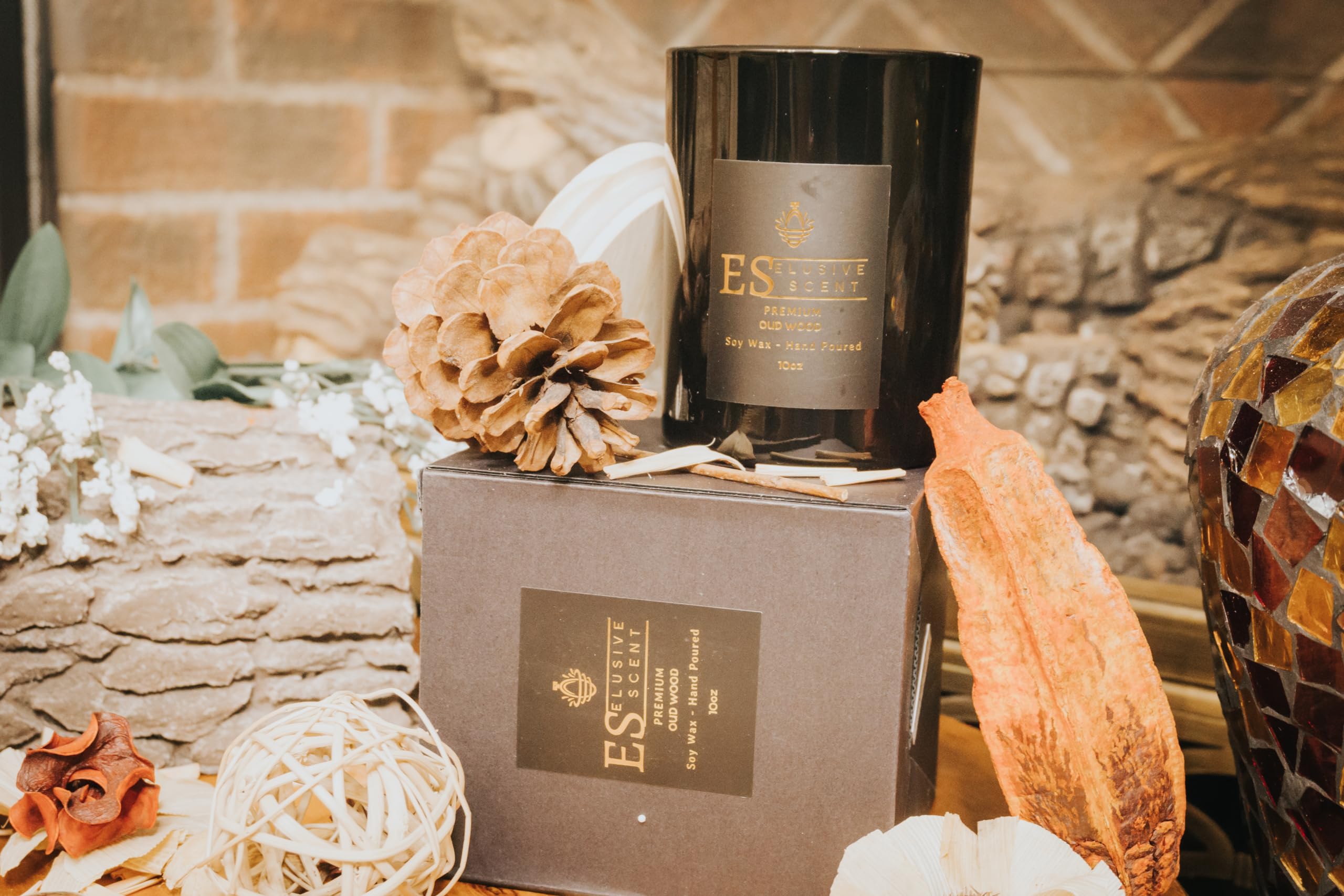 Oud Wood | 10oz | Premium Candle | Scented Candle | Aromatherapy | Essential Fragrance Oils Elusive Scent